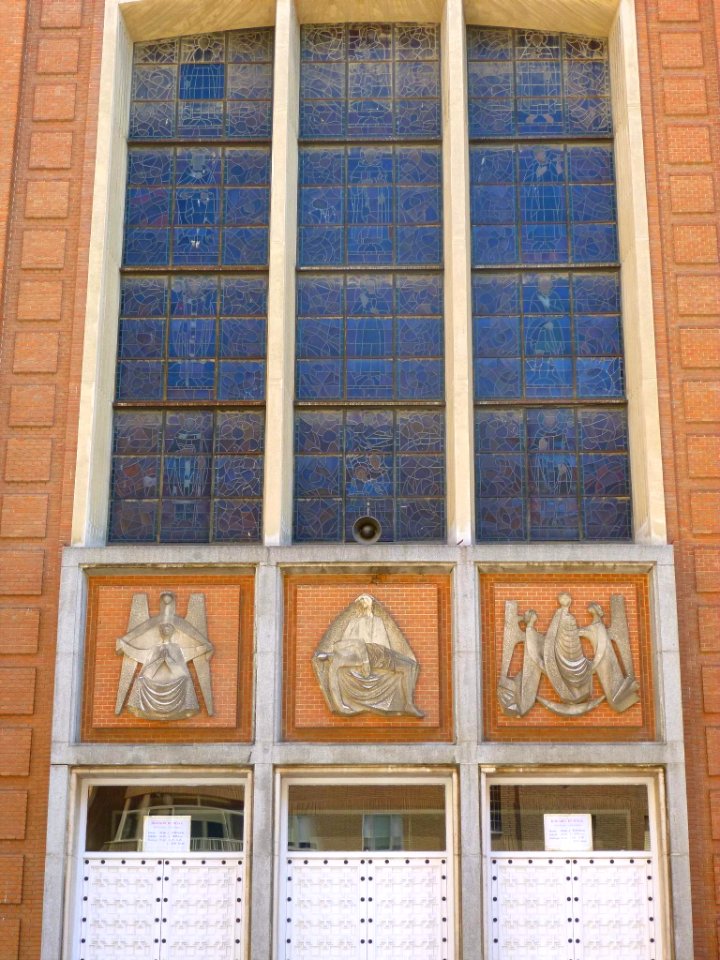Madrid - Iglesia de Nuestra Señora de la Paz 3