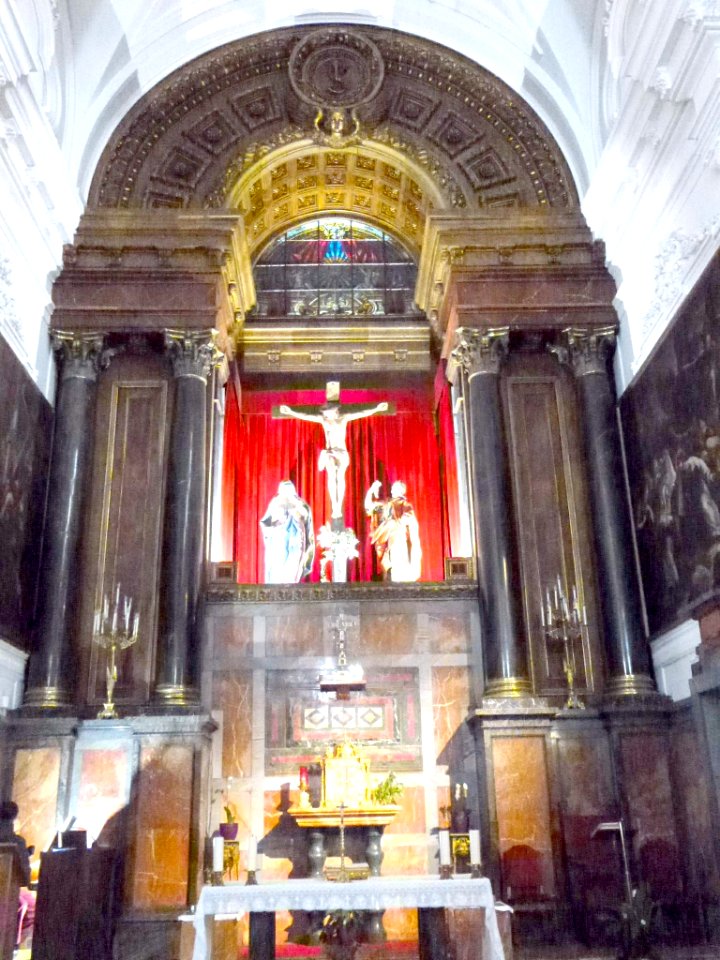 Madrid - Iglesia del Santísimo Cristo de la Salud 05