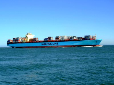 Maersk Sofia p09 approaching Port of Rotterdam, Holland 04-Aug-2007