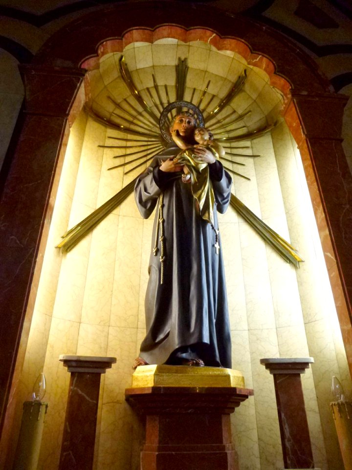 Madrid - Iglesia de Nuestra Señora de Covadonga 11