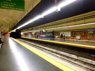 Madrid - Estación de Metro de Arturo Soria 2 photo