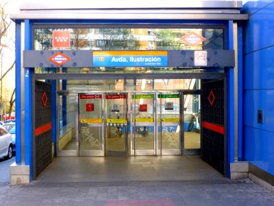 Madrid - Estación de Metro de Avenida de la Ilustración 3