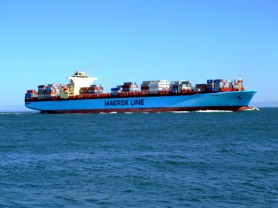 Maersk Sofia p08 approaching Port of Rotterdam, Holland 04-Aug-2007