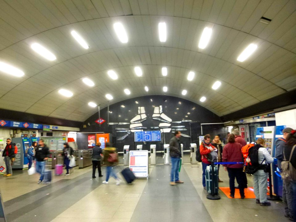 Madrid - Estación de Metro de Méndez Álvaro 1