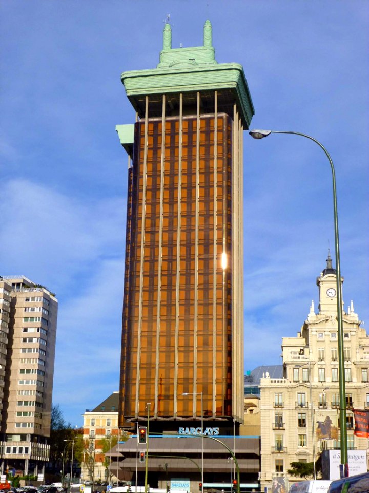 Madrid - Torres de Colón 01