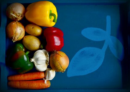 Background tray cook