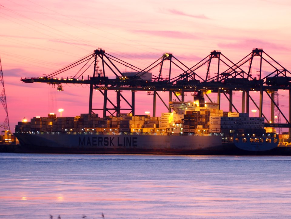 Maersk Kyrenia (ship, 2001) by night, Deurganckdok, Port of Antwerp, Belgium