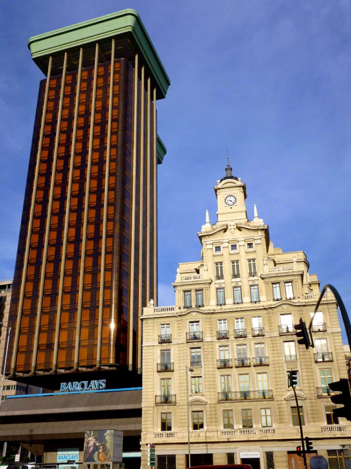 Madrid - Torres de Colón 04