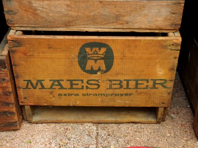 Maes bier houten krat, foto 1