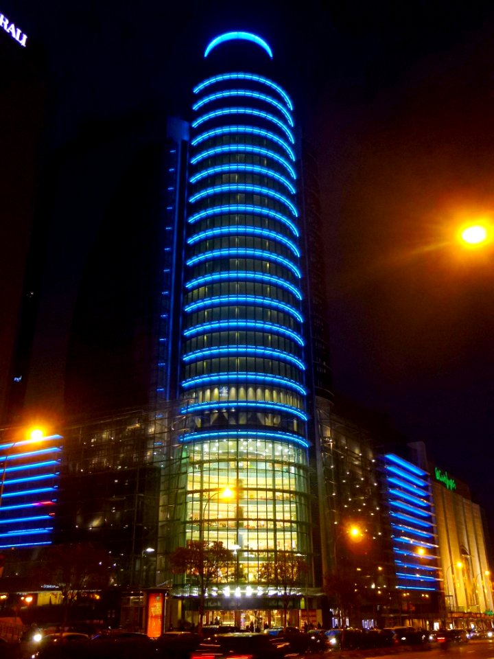Madrid - Torre Titania, nocturno 2