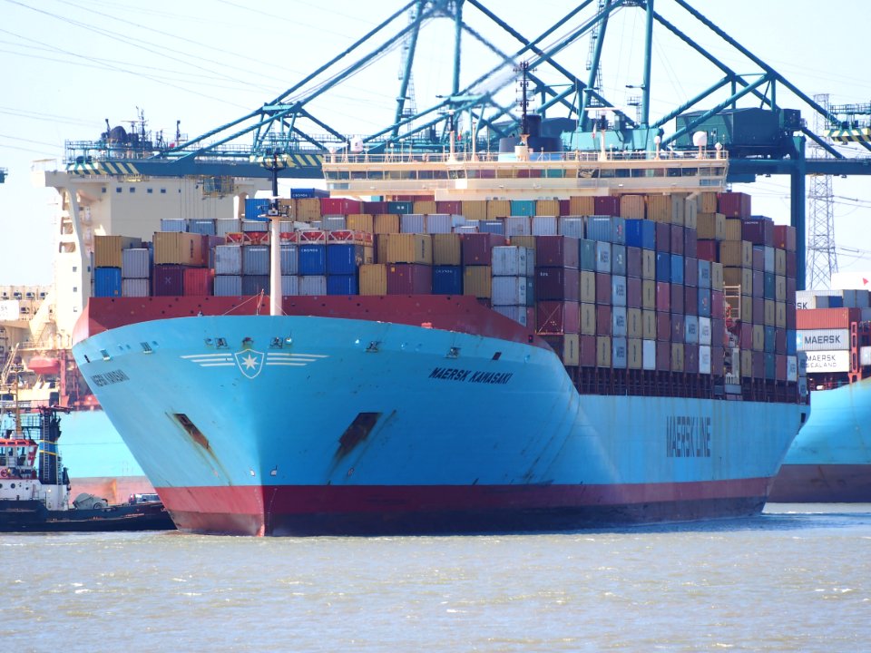 Maersk Kawasaki (ship, 1979) IMO 9107887 - Callsign SXFJ, Port of Antwerp pic2