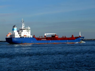 Maersk Nordenham p2 approaching Port of Rotterdam, Holland 21-Feb-2005