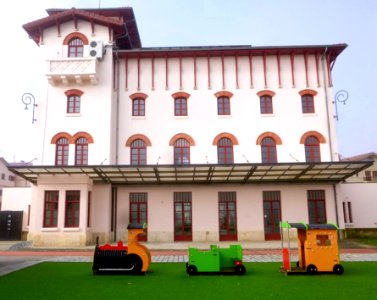 Maestu - Ayuntamiento de Arraya-Maestu (antigua estación de tren del Ferrocarril Vasco-Navarro) 4