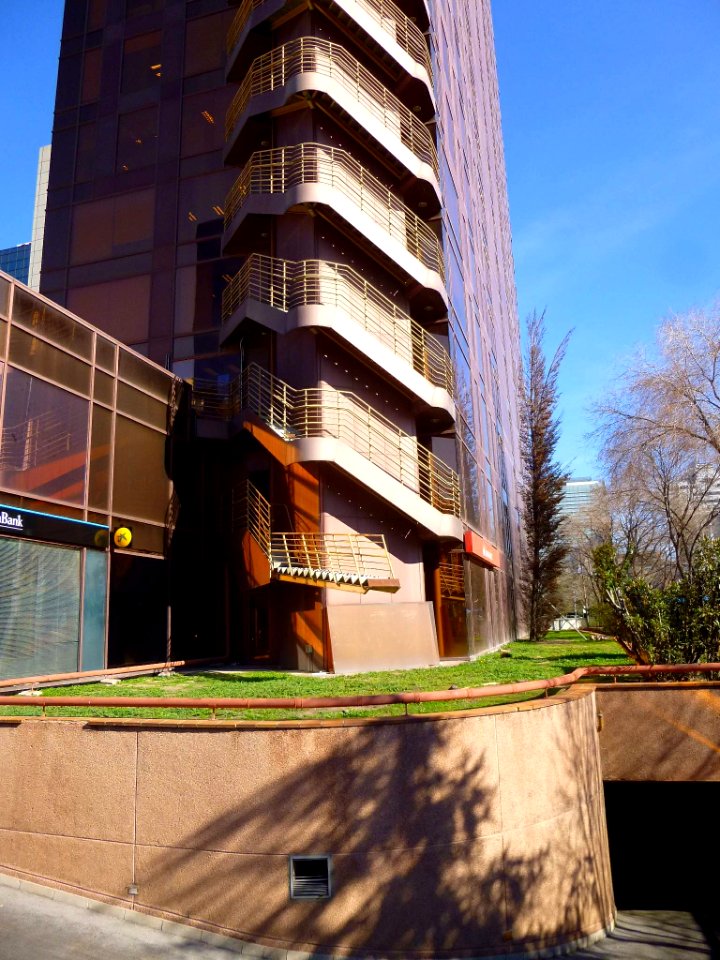 Madrid - Edificio Bronce 04
