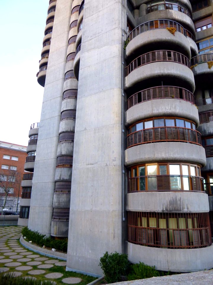Madrid - Edificio Torres Blancas 08