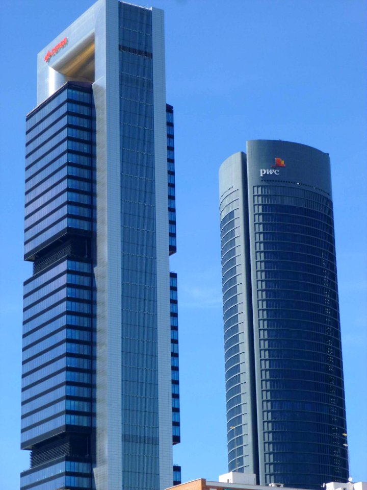 Madrid - CTBA, Torre Cepsa (Torre Foster) y Torre PwC 09