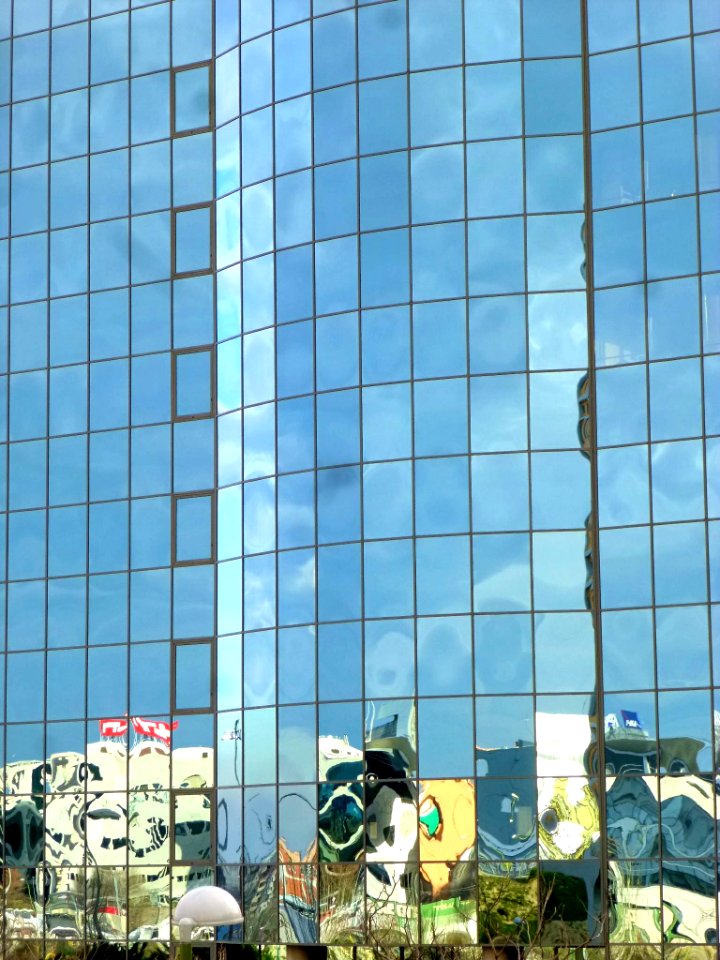 Madrid - Edificio en la calle Arturo Soria, 343 (2)