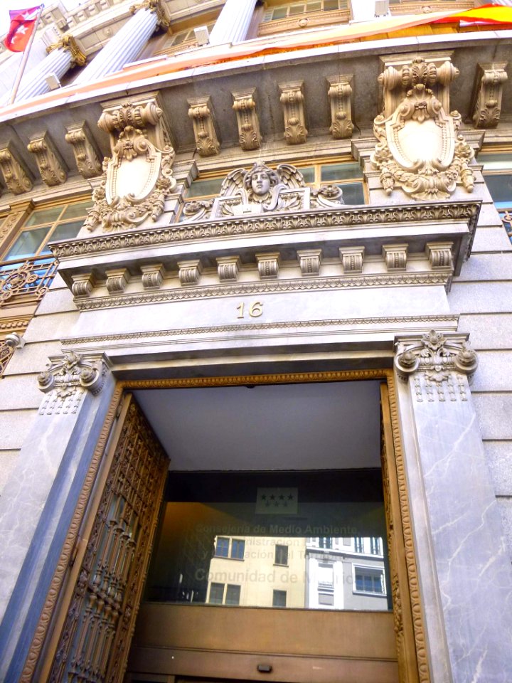 Madrid - Edificio del Banco de Bilbao 3