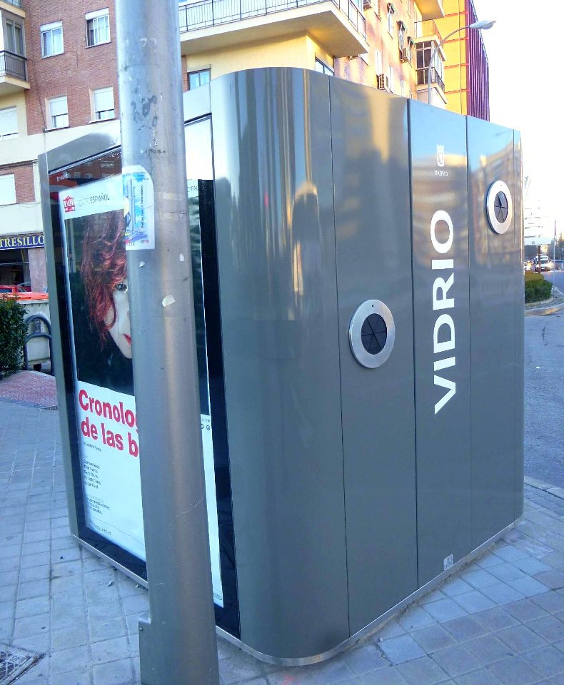 Madrid - Contenedor de vidrio