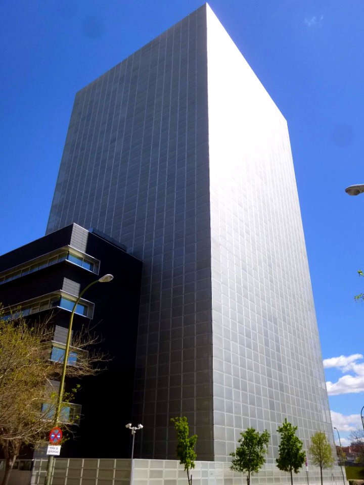 Madrid - Edificio Titán 4-6 (sede de Adif) 4