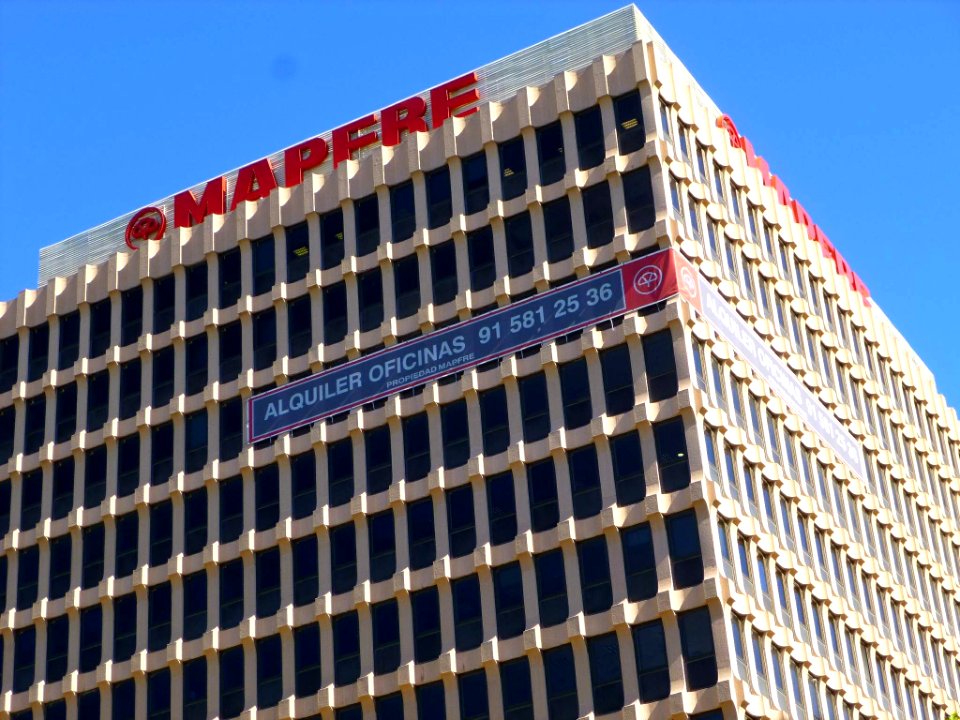 Madrid - Edificio de MAPFRE (Calle de Sor Ángela de la Cruz, 6) 2