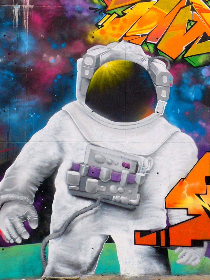 Madrid - Graffitis en Chamartín 15
