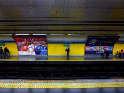 Madrid - Estación de Metro de Pueblo Nuevo 3