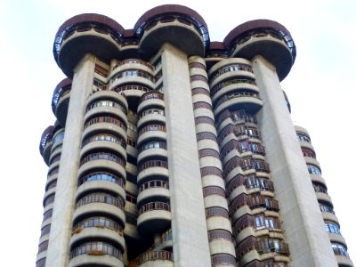 Madrid - Edificio Torres Blancas 03