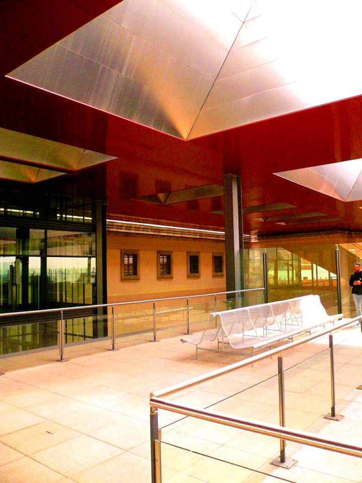 Madrid - Edificio Nouvel, Museo Nacional Centro de Arte Reina Sofía (MNCARS) 08