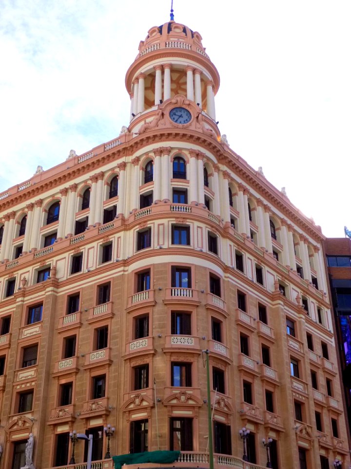Madrid - Gran Vía - Edificio Allianz (Edificio La Adriática) 2
