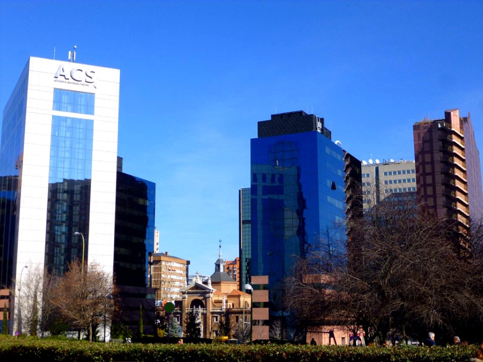 Madrid - Edificio ACS, Conjunto Triada y Edificio Bronce 1