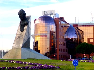 Madrid - Glorieta de Don Juan de Borbón y Battenberg 5
