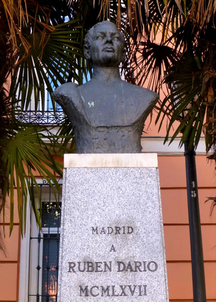 Madrid - Glorieta de Rubén Darío 1
