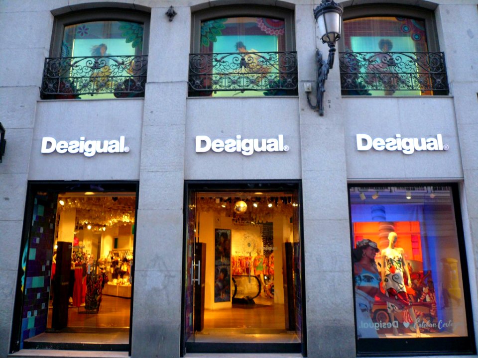 Madrid - Desigual (Preciados 25) 2