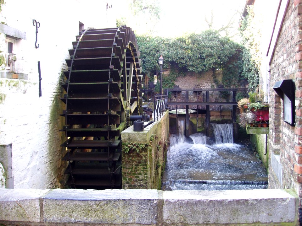 Maastricht-Leeuwenmolen-Neustadtmolen-1