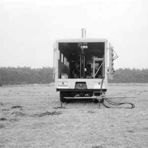 Machines, werktuigen, grondankers, Bestanddeelnr 250-8053