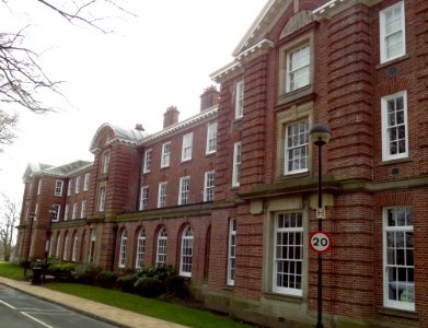 Macauley Hall Leeds Metropolitan University