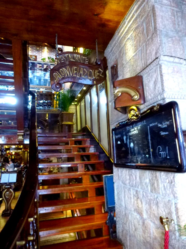 Madrid - Carrera de San Jerónimo, Restaurante La Catedral 08
