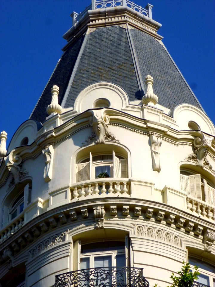 Madrid - Casa-Palacio de Tomás de Beruete (Centro Riojano) 1