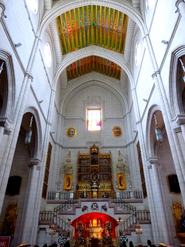 Madrid - Catedral de la Almudena 18