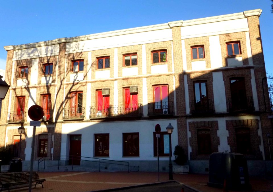 Madrid - Carabanchel - Junta Municipal del Distrito de Carabanchel (antiguo Ayuntamiento) 1