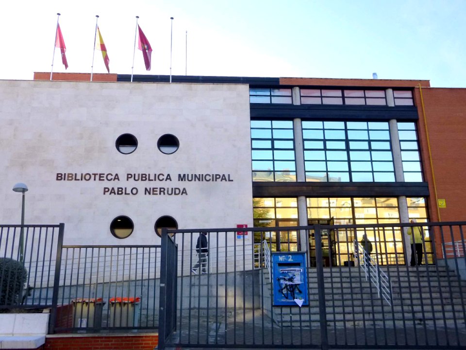 Madrid - Biblioteca Pública Municipal Pablo Neruda