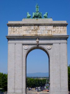 Madrid - Arco de la Victoria 1