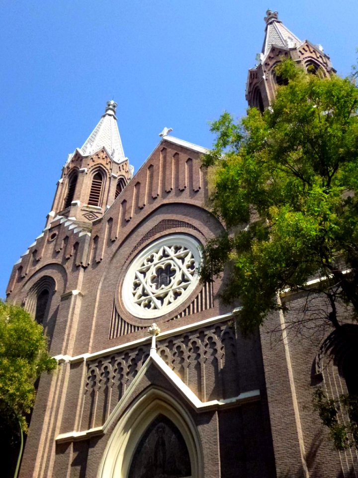 Madrid - Basílica de la Virgen Milagrosa (PP Paules) 15