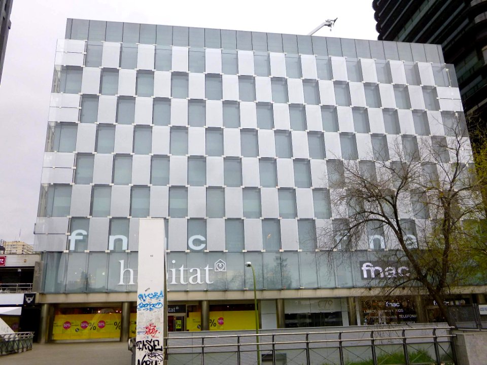 Madrid - Azca, FNAC (Paseo de la Castellana 79)
