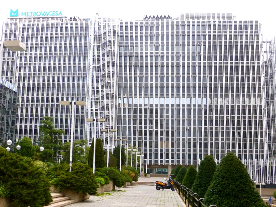 Madrid - Azca, Edificios Cadagua 3