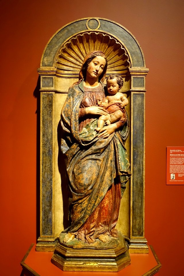 Madonna and Child by Benedetto da Maiano, Florence, c. 1490, polychromed terracotta with gold leaf - Currier Museum of Art - Manchester, NH - DSC07292