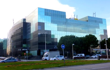 Madrid - Campo de las Naciones, Avenida del Partenón 8-10 (1)
