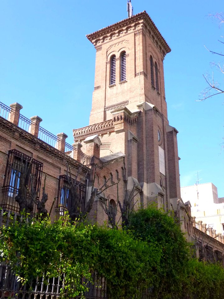 Madrid - Carabanchel - Iglesia de San Miguel Arcángel 01