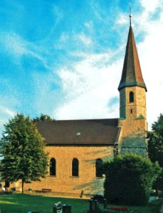 Machtsum Kirche 2010a photo